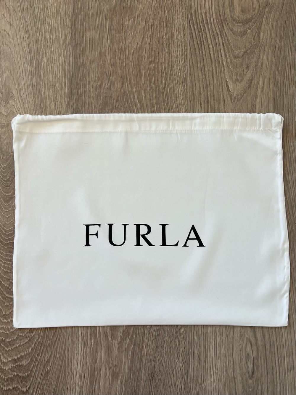 Furla dust bag (C733)